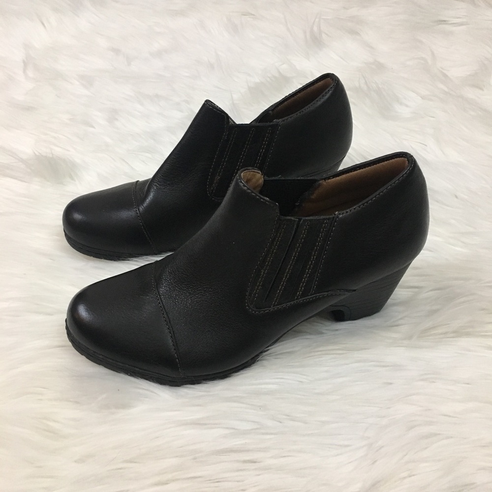 Montana leather booties